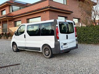Opel Vivaro 2012
