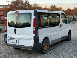 Opel Vivaro 2012