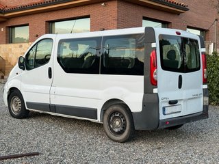 Opel Vivaro 2012