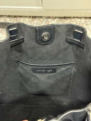 Bolso Michael Kors Negro Trenzado