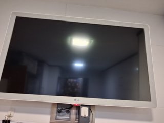 Smart TV LG 24 HD Poco Uso