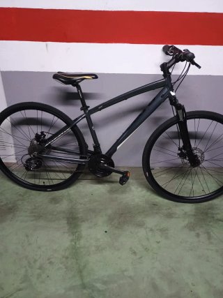 Bicicleta trekking o de ciudad talla M