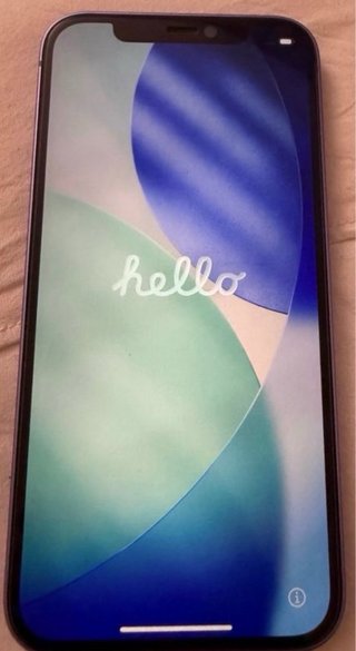 iPhone 12 Lila Casi Nuevo