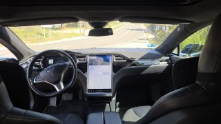 Tesla Model S 2016