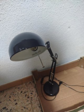 Lámparas de escritorio metálicas