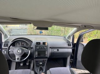 Volkswagen Touran 2011