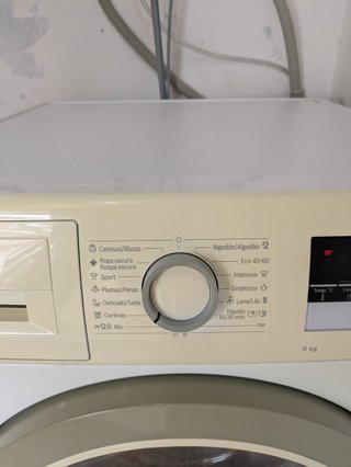 Lavadora Bosch Serie 4 8kg (2021)
