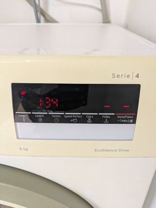 Lavadora Bosch Serie 4 8kg (2021)