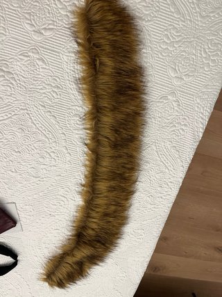Cuello de pelo sintético