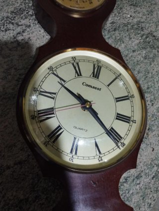 Reloj Comsest de pared