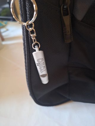 Bolso Deportivo Totto Negro y Gris