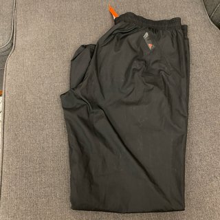 Pantalón de chándal negro