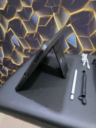 iPad Pro 12.9 2°generación + Accesorios
