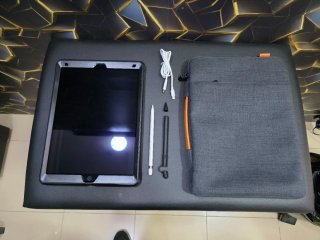iPad Pro 12.9 2°generación + Accesorios