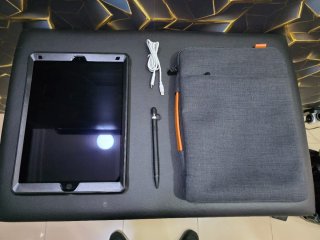 iPad Pro 12.9 2°generación + Accesorios