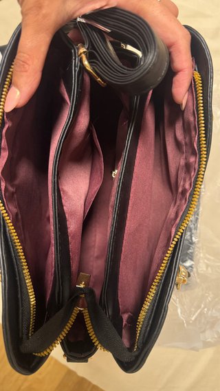 Bolso de mano negro nuevo