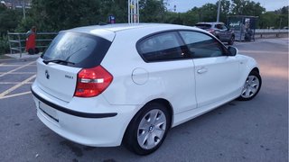 BMW Serie 1 118i Automático - Año 2011