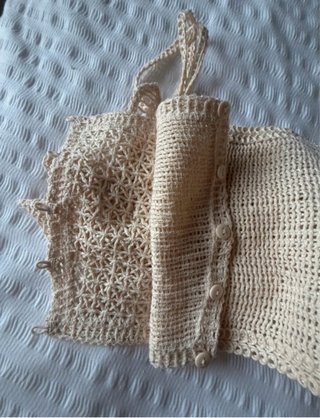 Top Zara Crochet Flores Beige