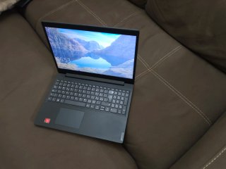 Portatile Lenovo v155 i7 8gb RAM ssd 250gb 15.6"