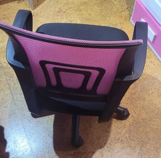 Silla de escritorio ergonómica rosa