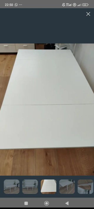 Mesa de comedor blanca extensible. Ikea.