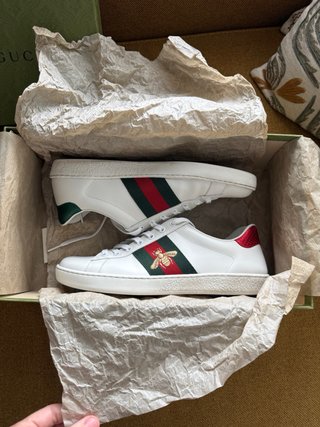 Zapatillas Gucci Blancas con Abeja