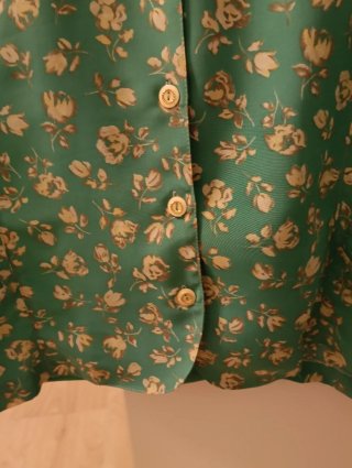 Blusa verde floral
