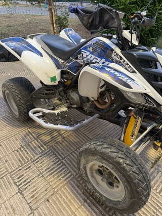 Quad Off-Road Azul y Blanco