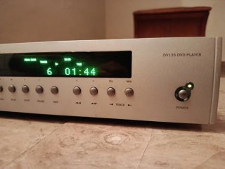 SACD DVD CD - Arcam Diva DV135 Universal Player