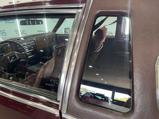 Cadillac Fleetwood Brougham B47 Coupe del 1983