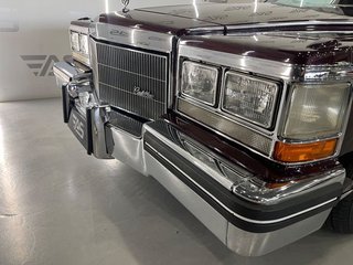 Cadillac Fleetwood Brougham B47 Coupe del 1983