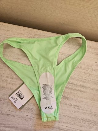 Sin estrenar Braguita bikini H&M verde Talla XS/34