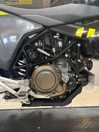 Husqvarna 701 SM 2024 Supermotard