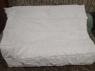 Chichonera infantil con estampado de casas