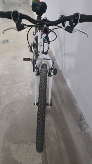 Bicicleta Decathlon 26" Blanca