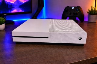Xbox One S Blanca