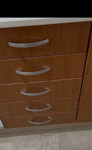 Puertas de cocina marrones de madera