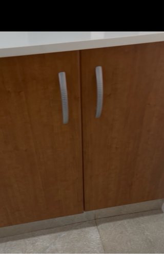Puertas de cocina marrones de madera