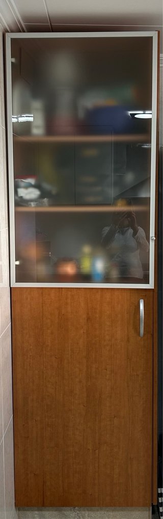 Puertas de cocina marrones de madera