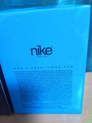 2 Perfumes Nike Blue Rambo Bamboo y Ultra Blue.
