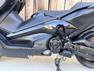 Yamaha T-Max 530 Scooter Negra