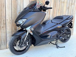 Yamaha T-Max 530 Scooter Negra