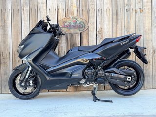 Yamaha T-Max 530 Scooter Negra