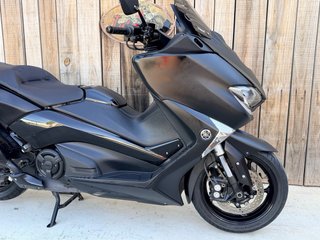 Yamaha T-Max 530 Scooter Negra