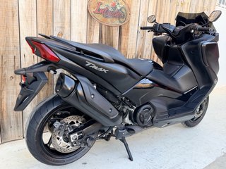 Yamaha T-Max 530 Scooter Negra