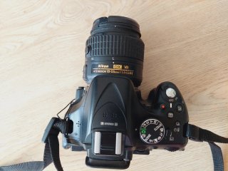 Cámara Nikon D5200 + Accesorios