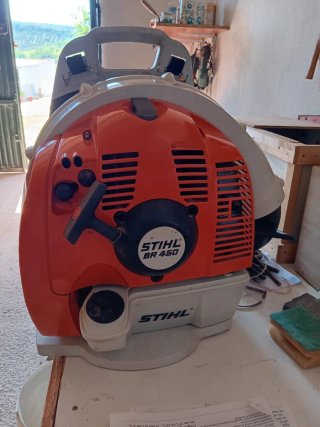 Sopladora Stihl BR 450 - Casi Nueva