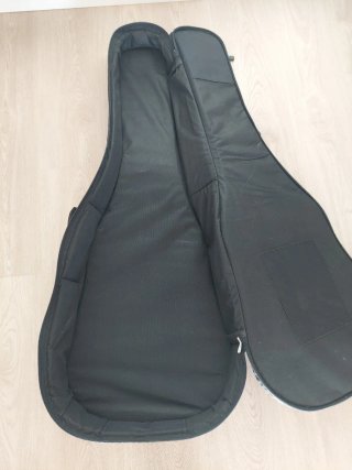 Guitarra acústica HB Custom Line
