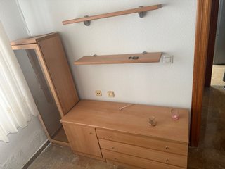 Armario y mueble mesilla madera