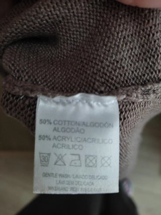 Vestido de punto marrón